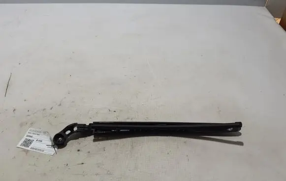 Volvo XC60 Rear wiper blade arm 32229640