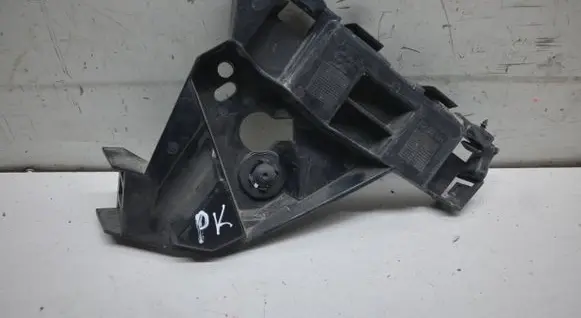 Opel Astra J Front bumper mounting bracket 13350884