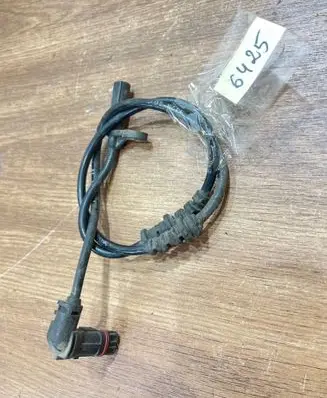 Mercedes-Benz C W204 ABS brake wheel speed sensor A2045400117