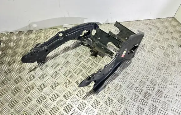 Radiator support slam panel bracket