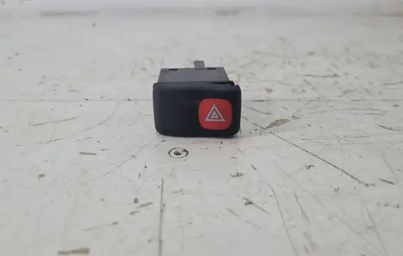 Volkswagen Polo III 6N 6N2 6NF Hazard light switch 6N1953235