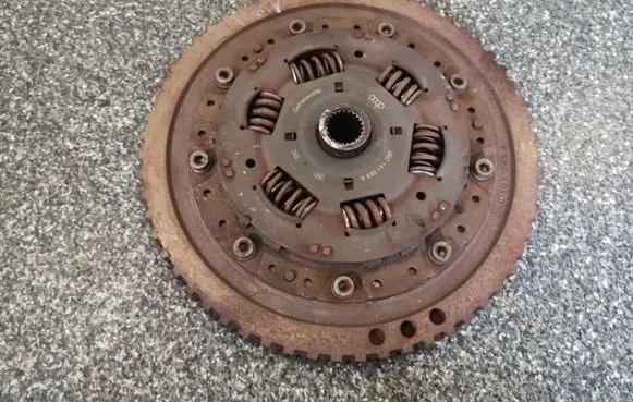 Audi A4 S4 B6 8E 8H Clutch set kit 06C141065A