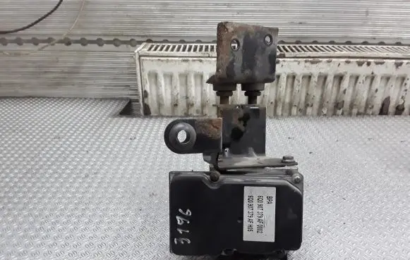 Skoda Fabia Mk1 (6Y) ABS Pump 6Q0907379AF