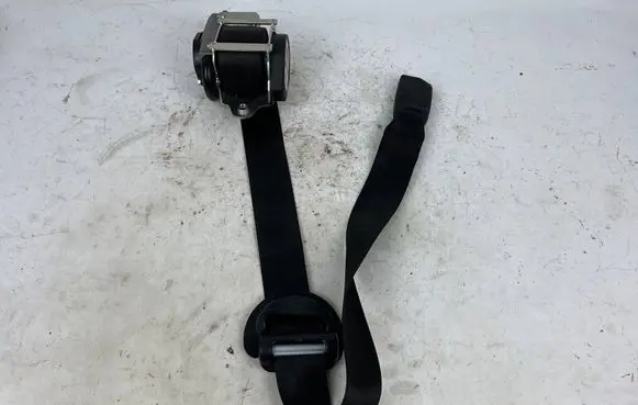Maserati Ghibli Front seatbelt 627069200 627067400 6700174320