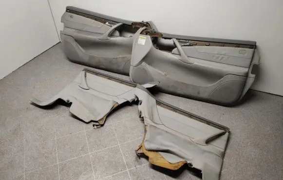 Mercedes-Benz CL C215 Front door card panel trim A2157200362
