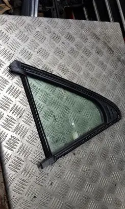 Mercedes-Benz S W220 Rear windscreen/windshield window PILKINGTON