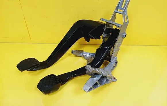 Audi A4 S4 B6 8E 8H Pedal assembly 8E1721117A 8E1721316A