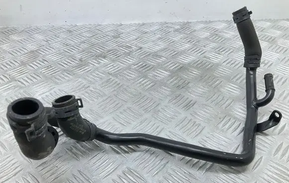 Audi A3 S3 8V Engine coolant pipe/hose 04L121064T