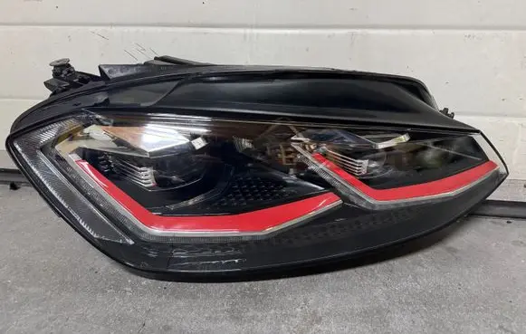 Volkswagen Golf VII Headlight/headlamp 5G1941082E