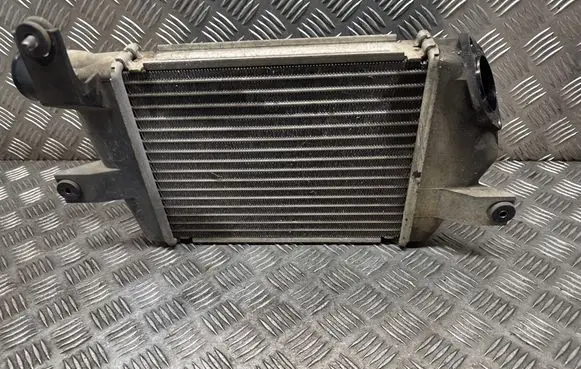 Mitsubishi L200 Intercooler radiator MN135001