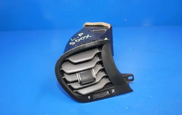 Fiat 500X Dashboard side air vent grill/cover trim 