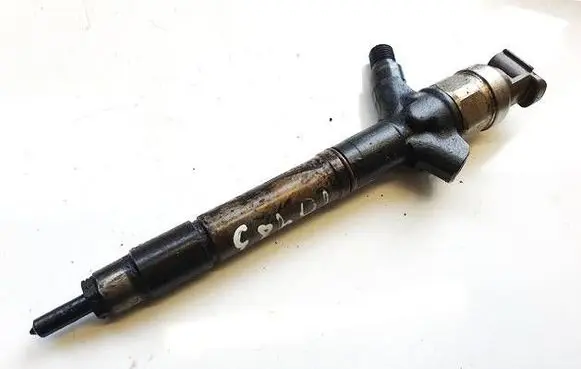 Fuel injector