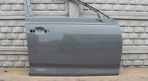 Audi A4 S4 B9 Front door 8W0831052
