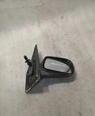 Toyota Yaris Manual wing mirror E13010399 8278