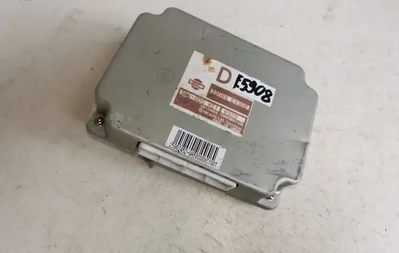 Nissan Navara D40 Gearbox control unit/module 33084EA302