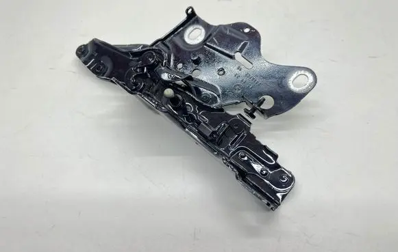 BMW X5 G05 Engine bonnet/hood hinges 7418202