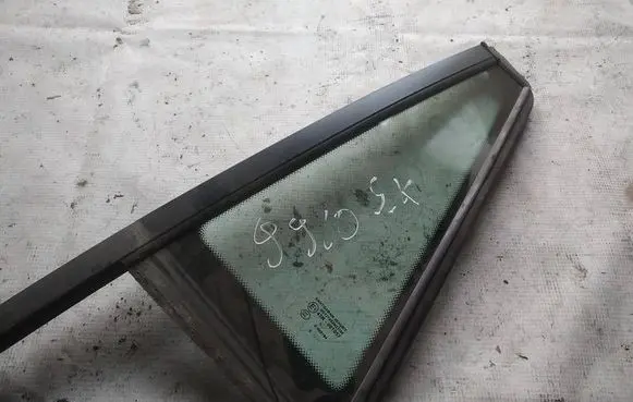 Ford Mondeo MK IV Rear vent window glass as2