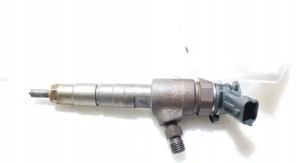 Peugeot 308 Fuel injector 0445110340