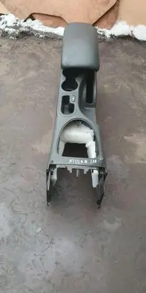 Nissan Qashqai Center console 