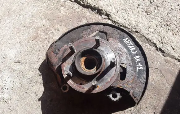 Opel Antara Front wheel hub NOCODE