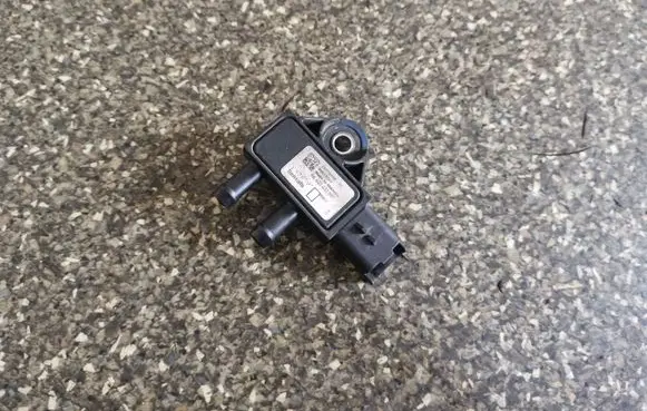 Peugeot 308 Air pressure sensor 9662143180