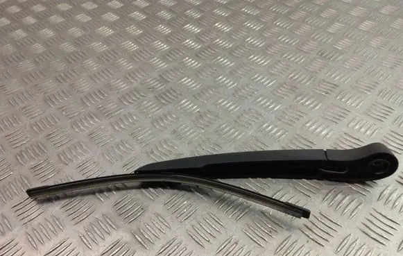 BMW X1 F48 F49 Rear wiper blade arm 7366061