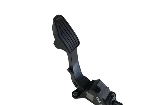Toyota Yaris Accelerator throttle pedal 781100D110 19063C 23893070251