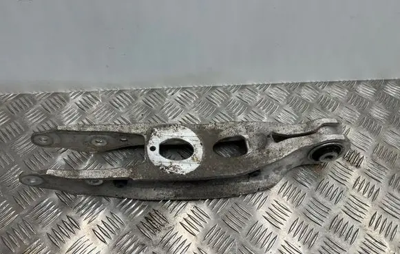 Rear upper control arm/wishbone