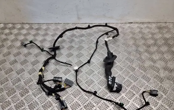Ford Focus Front door wiring loom JX6T14630 13680668000