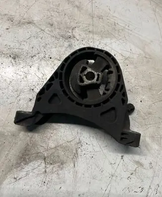 Opel Insignia A Engine mount bracket 13227769