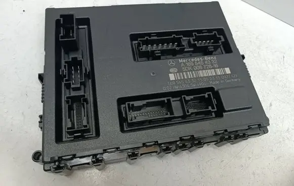 Mercedes-Benz A W169 SAM control unit A1695454332 5DK00872816 1695454332