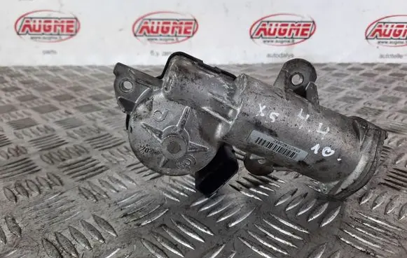 BMW X5 E53 EGR valve 658077403882 7740388