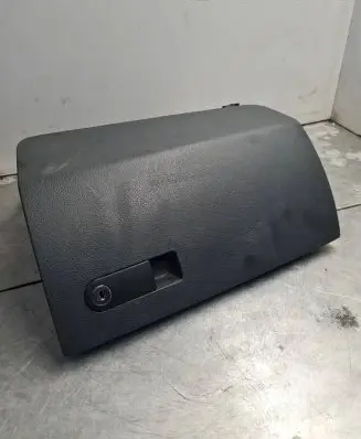 Volkswagen Transporter - Caravelle T5 Glove box L7H000188