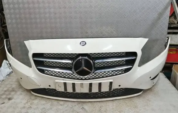 Mercedes-Benz A W176 Front bumper a1768850025