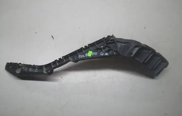 Seat Toledo IV (NH) Rear bumper mounting bracket 5JH807393 3200101 122030500101