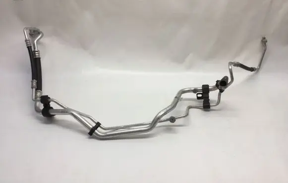 Opel Grandland X Air conditioning (A/C) pipe/hose 9831702080F06
