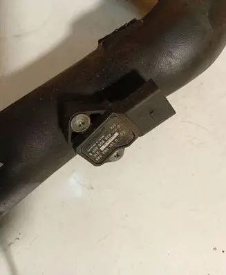 Volkswagen Touran I Air pressure sensor 0281002399