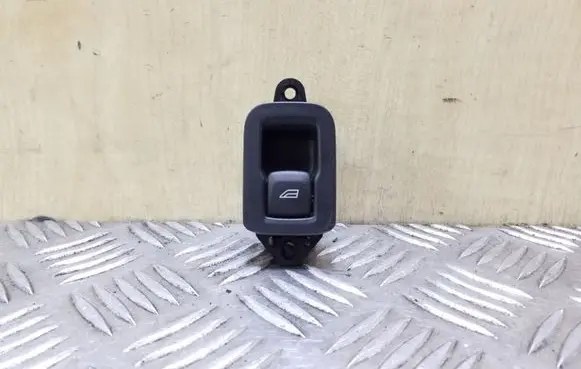 Volvo XC60 Electric window control switch 31272013