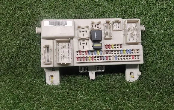 Ford Focus Power management control unit 4M5T14A073FC