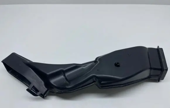 BMW i4 Cabin air duct channel 7449651 1125200