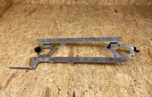 Audi e-tron Engine mounting bracket 4KE819379G