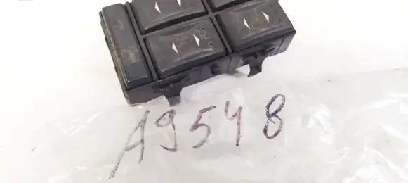 Ford Mondeo Mk III Electric window control switch 3S7T14A132BA