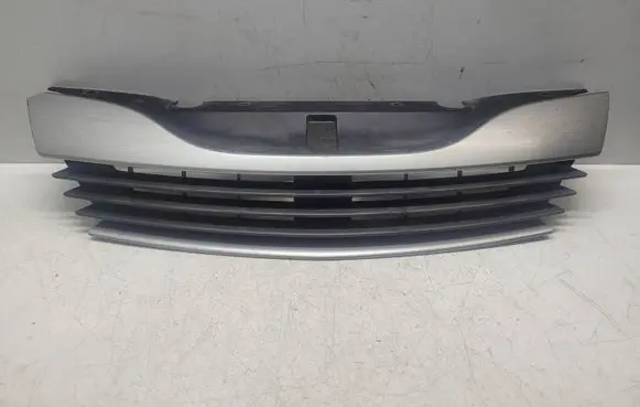 Renault Laguna II Front grill 8200012581