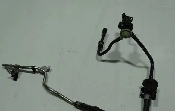 Audi A4 S4 B8 8K Vacuum valve 06H906517B
