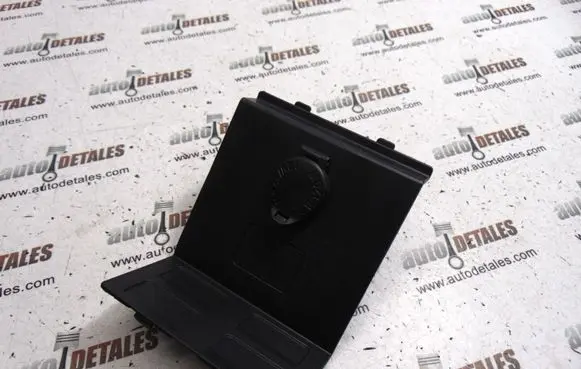 Toyota RAV 4 (XA30) 12 V Socket (rear) 5891542010