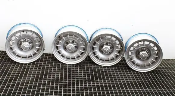 Mercedes-Benz SLC C107 R14 alloy rim 1264002102