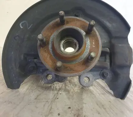 Ford Focus Front wheel hub 3K171