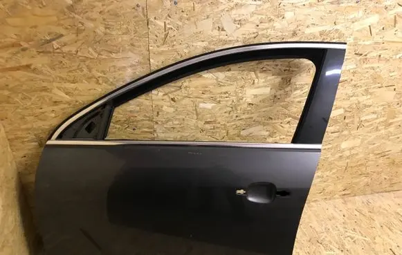 Opel Insignia A Front door