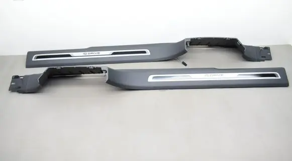 Volkswagen Tiguan Other sill/pillar trim element 5NA853369 5NA853370