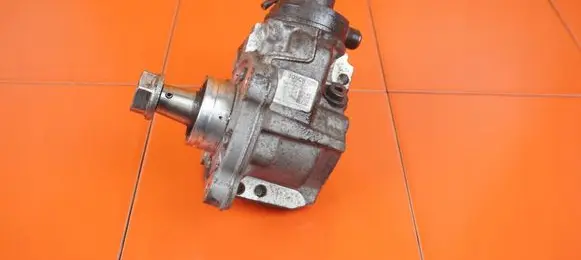Opel Insignia A Fuel injection high pressure pump 0445010703 B20DTH